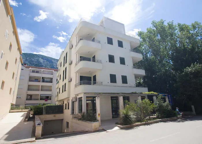 Vano Apartment Makarska